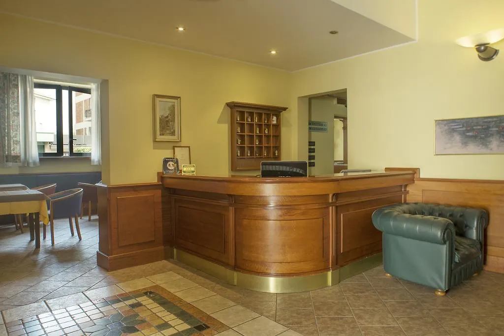Hotel San Carlo Cesano Maderno