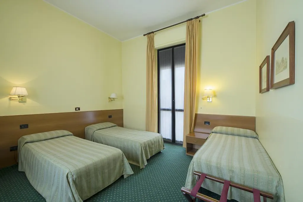 Hotel San Carlo Cesano Maderno 3*,  Italy