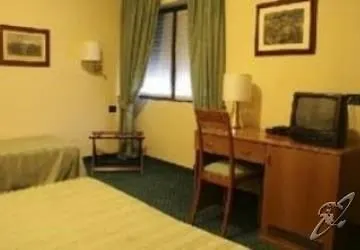 ***  Hotel San Carlo Cesano Maderno Italy