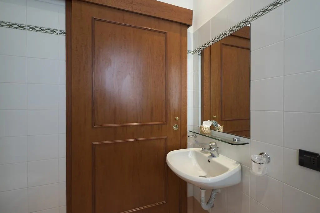 Hotel San Carlo Cesano Maderno Italia