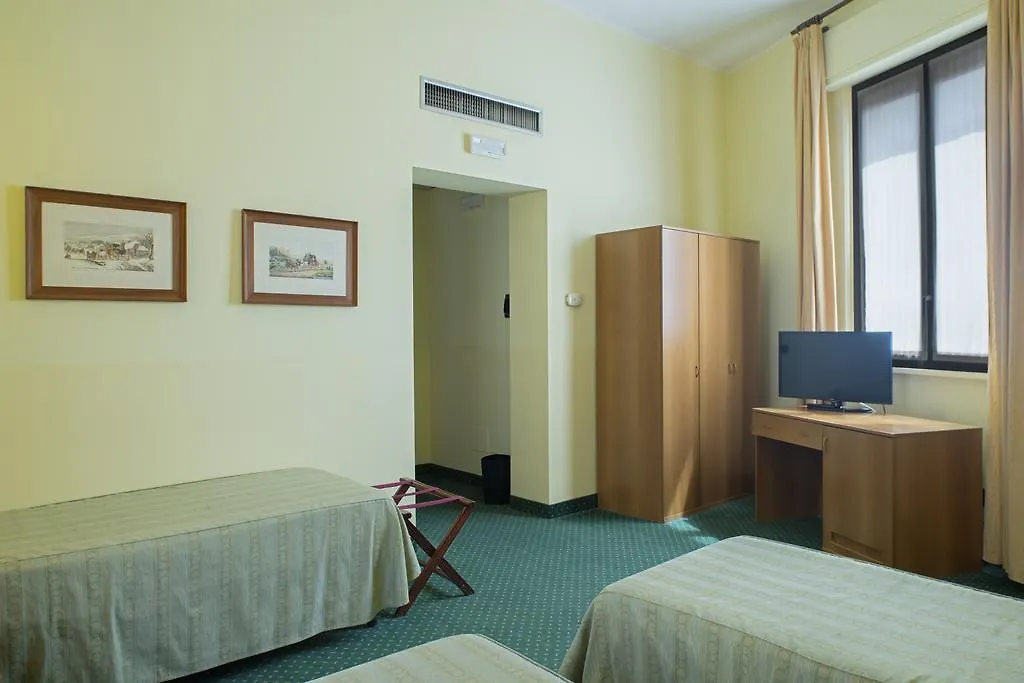 ***  Hotel San Carlo Cesano Maderno Italia
